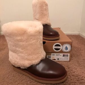 UGG